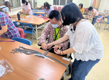 身障學員創作(編織)