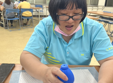 身障學員創作(酒精噴墨