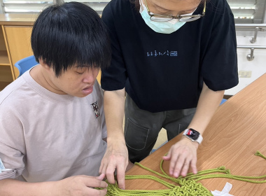 身障學員創作(編織)